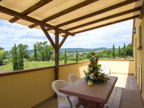 Plant, Furniture, Property, Table, Sky, Wood, Shade, Interior Design, Lighting, Chair