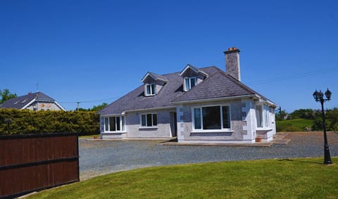 Ballygarrett Holiday Home, County Wexford. Large self catering accommodation.