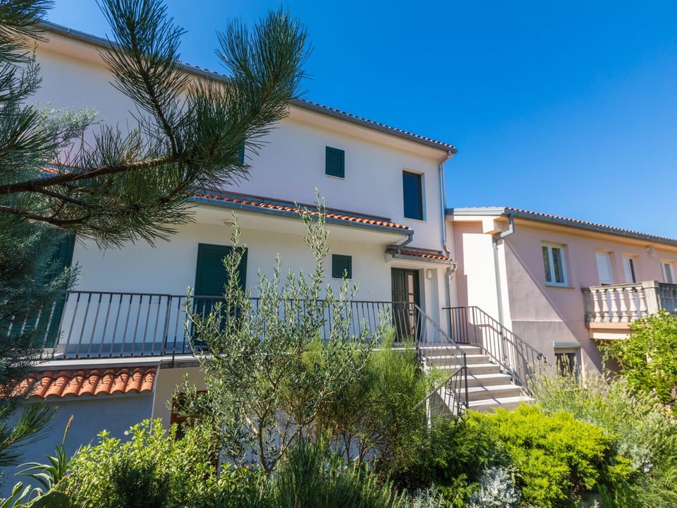 image/jpeg