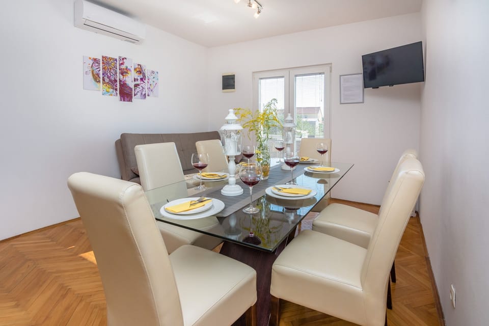 dining-room