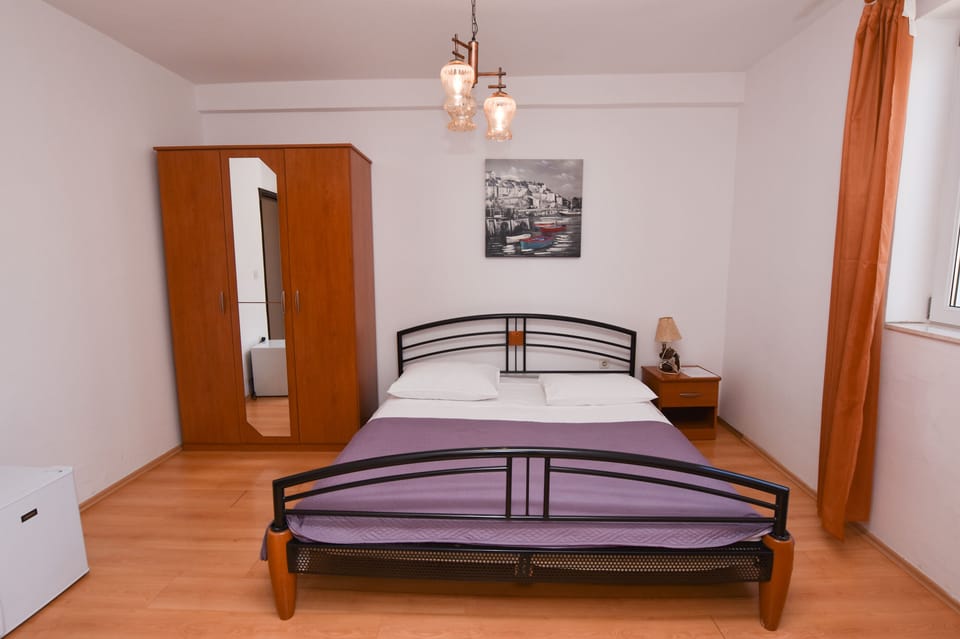 Rooms Bozena Hotel in Šibenik-Knin County, Croatia