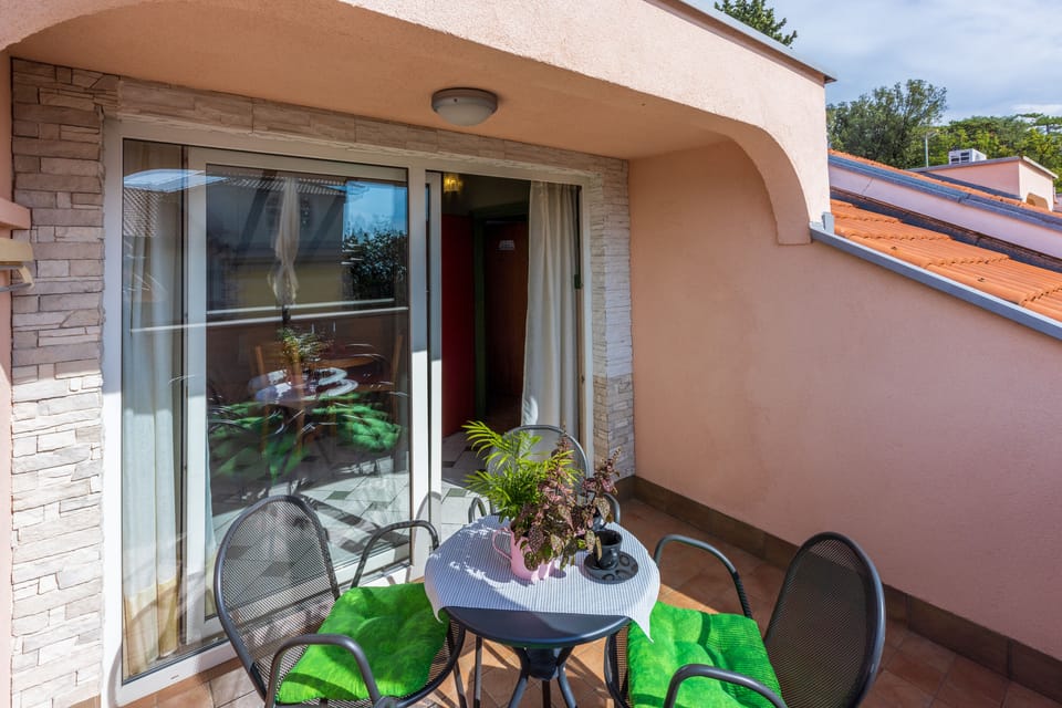 balcony-terrace