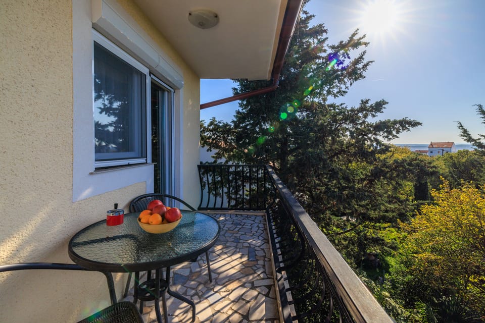 balcony-terrace