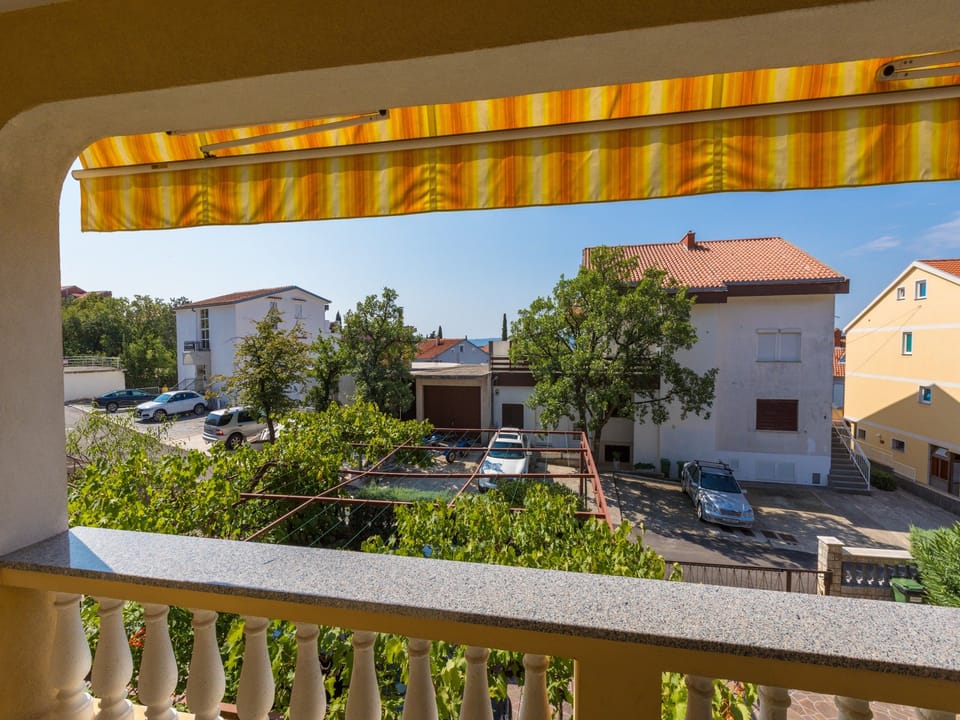 balcony-terrace
