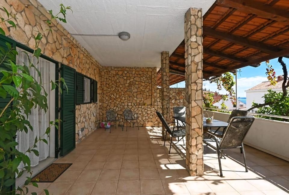 image/jpeg