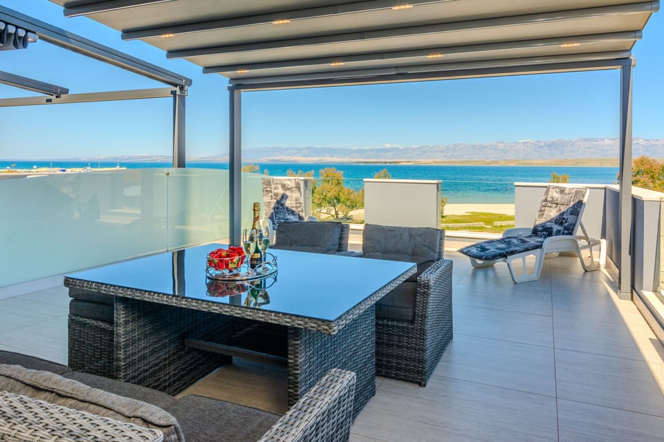 balcony-terrace