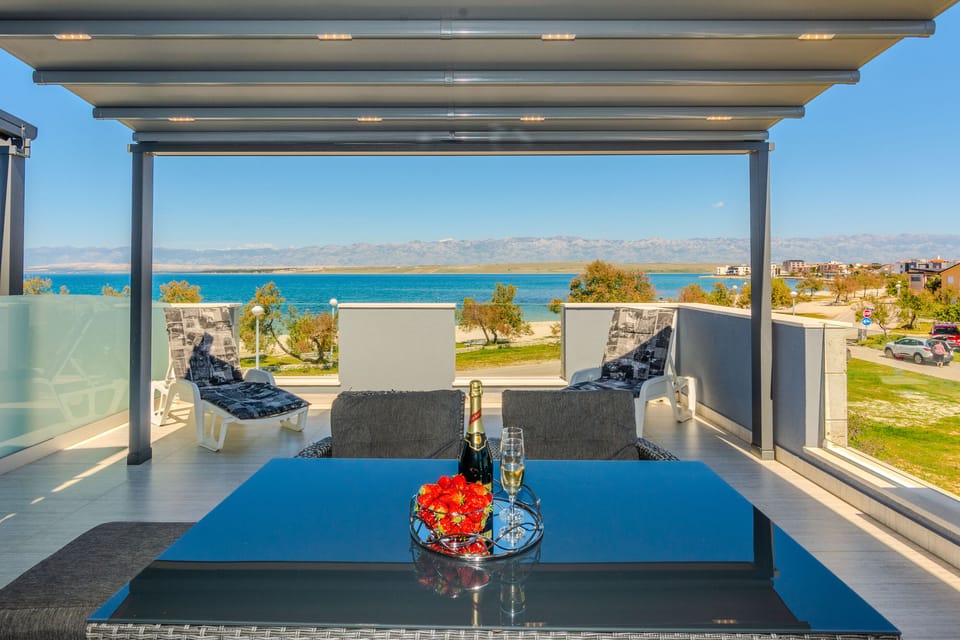 balcony-terrace