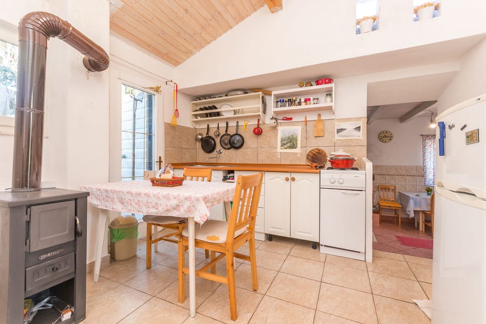 kitchen-diner