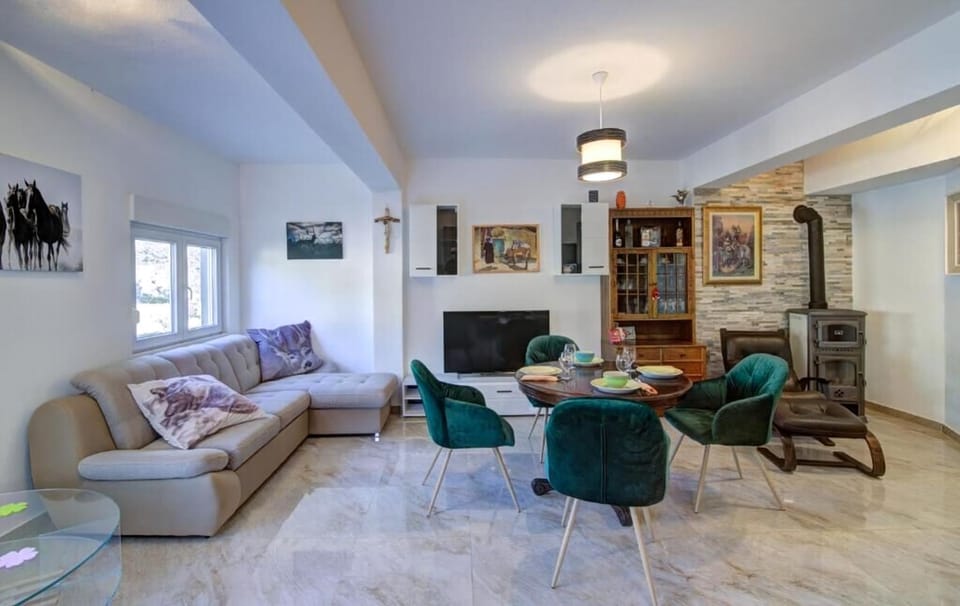 dining-room
