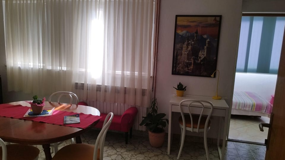 dining-room