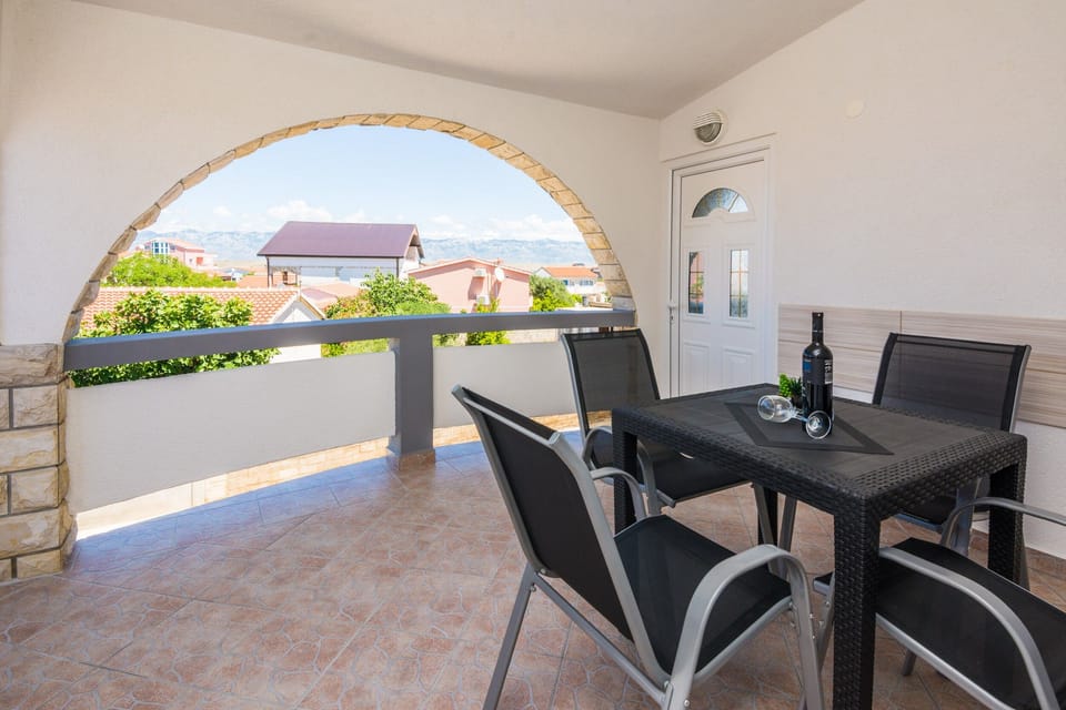 balcony-terrace
