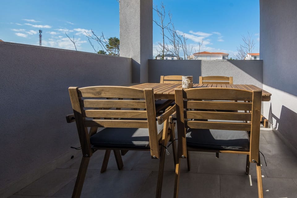 balcony-terrace