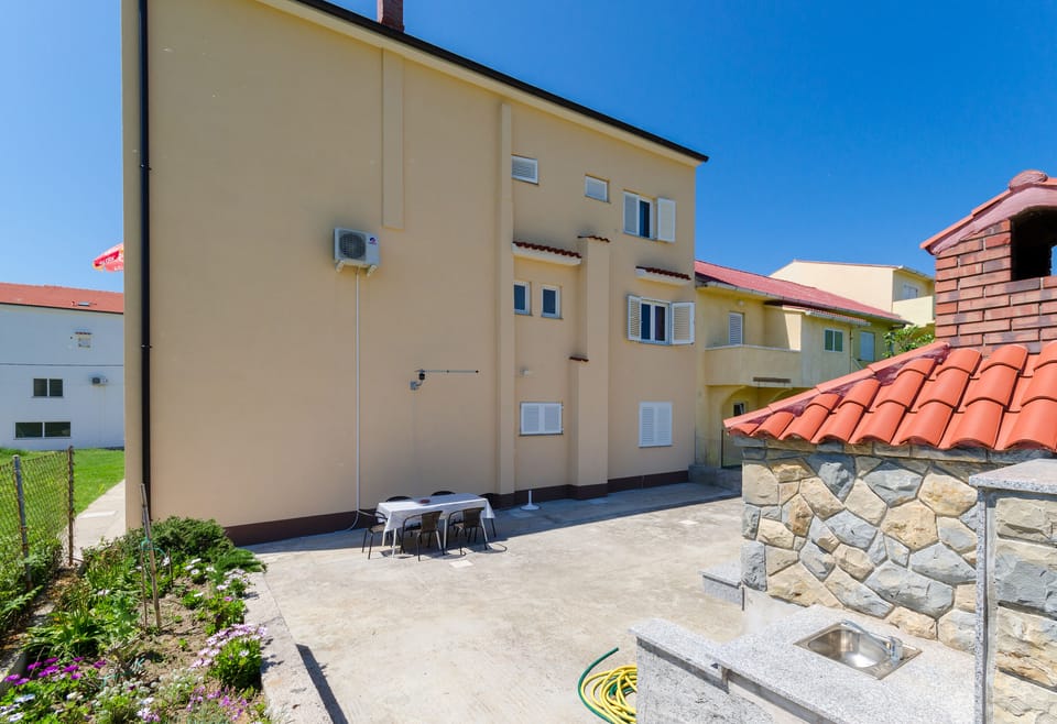 image/jpeg