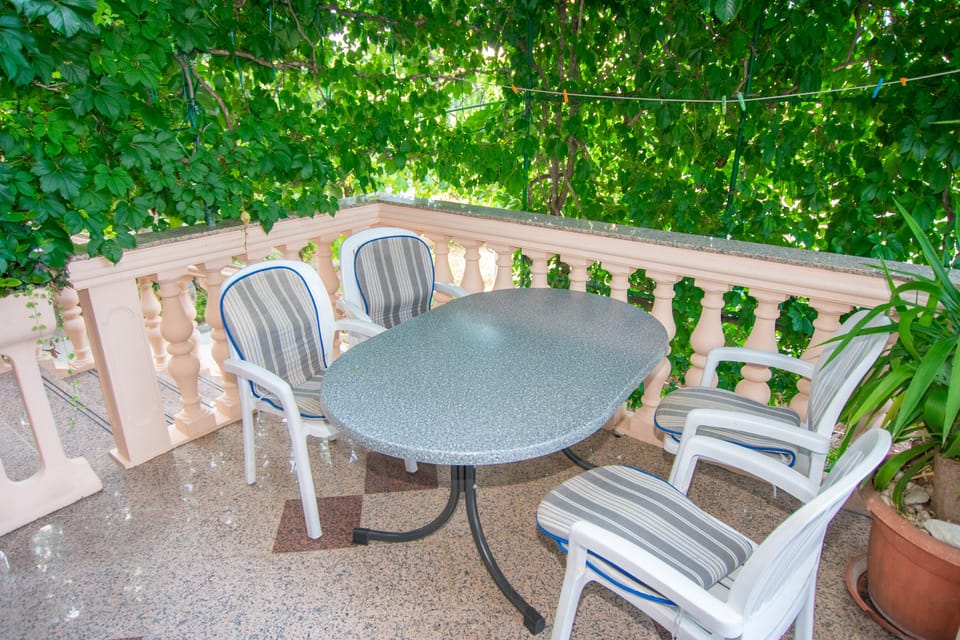 terrace