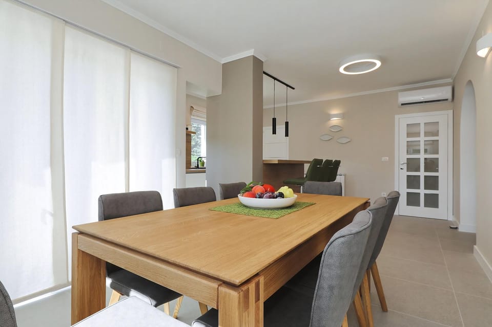 dining-room