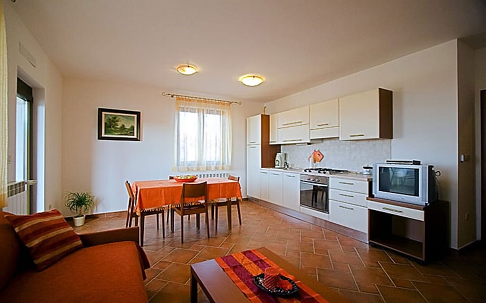 kitchen-diner
