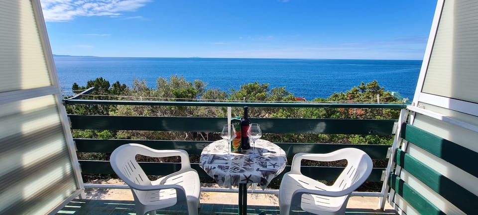 balcony-terrace