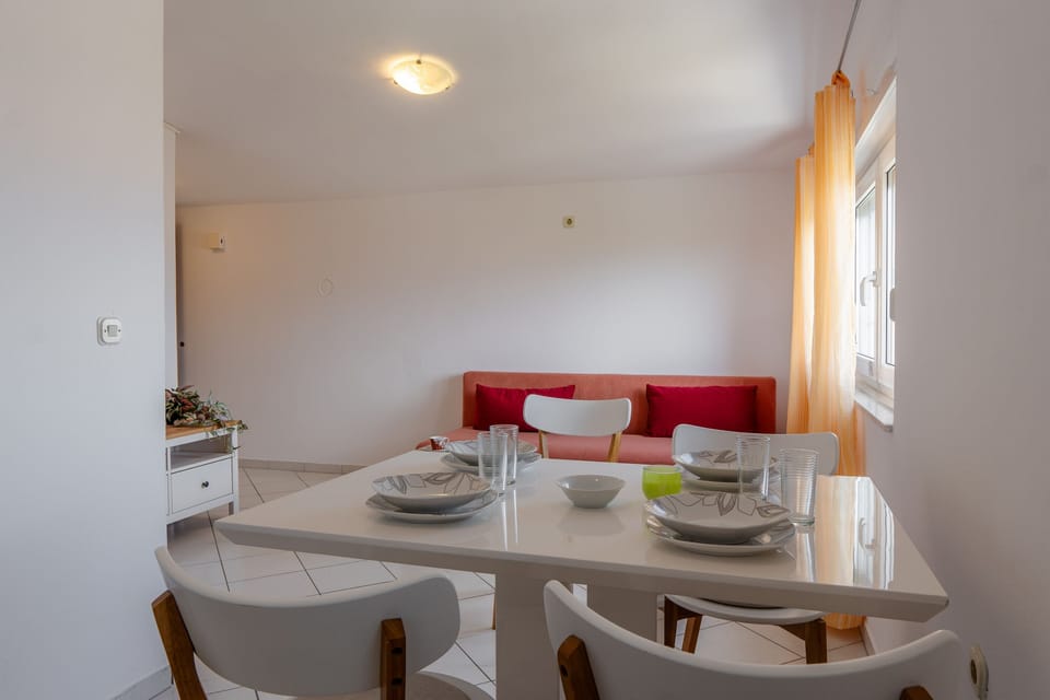 kitchen-diner