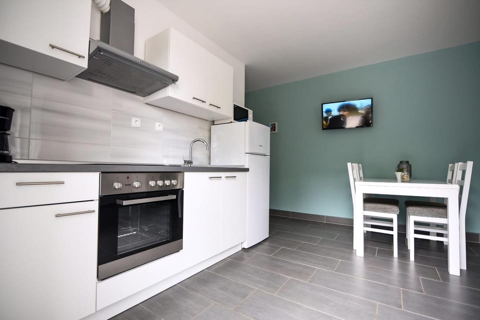 kitchen-diner