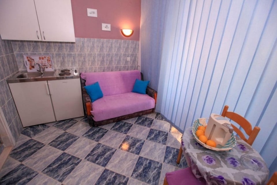kitchen-diner