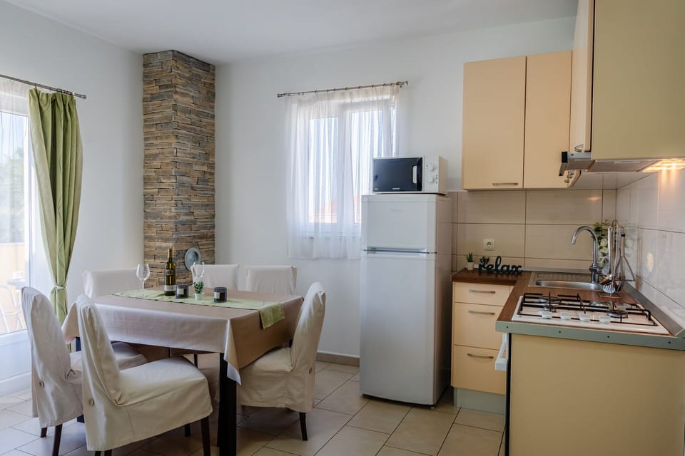 kitchen-diner