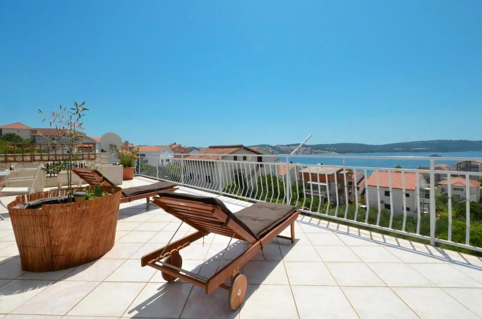 terrace