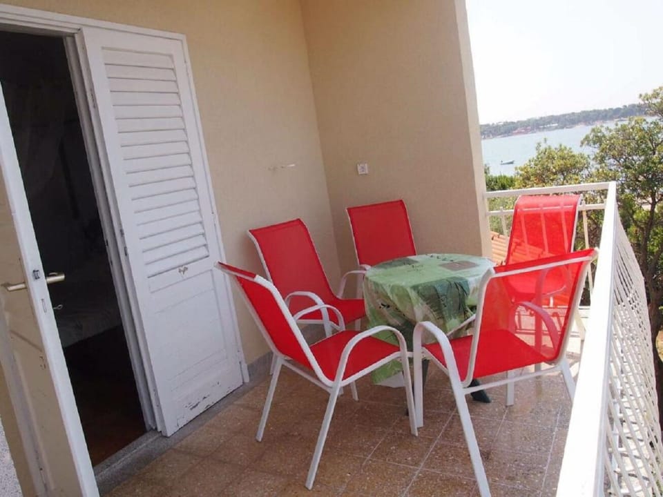 balcony-terrace