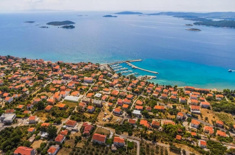 image/jpeg