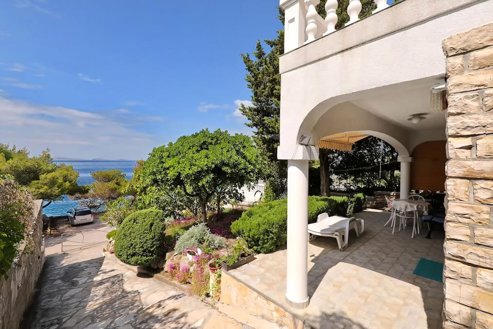 sea-view