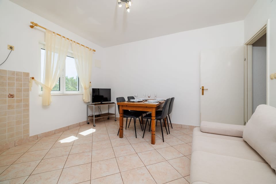 image/jpeg