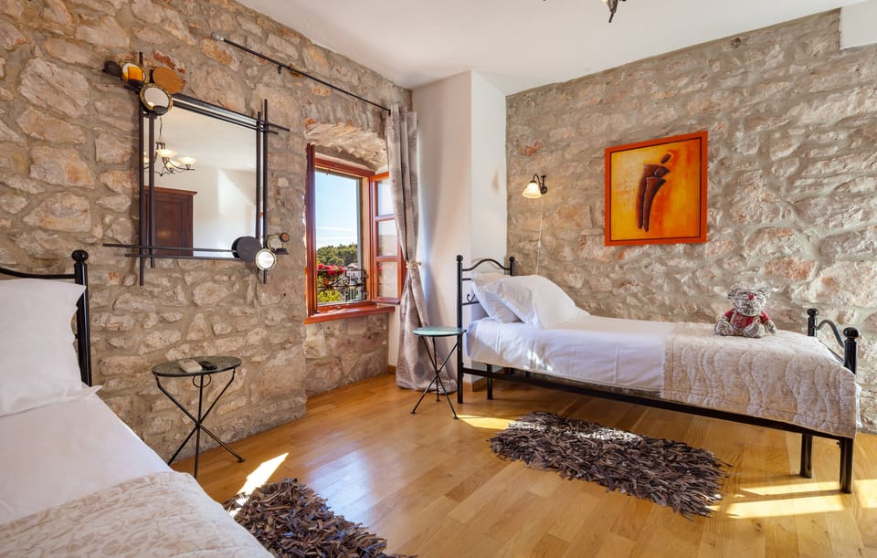 image/jpeg