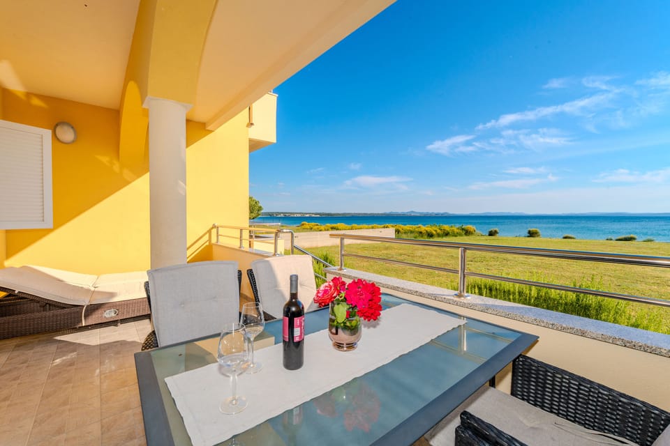 balcony-terrace