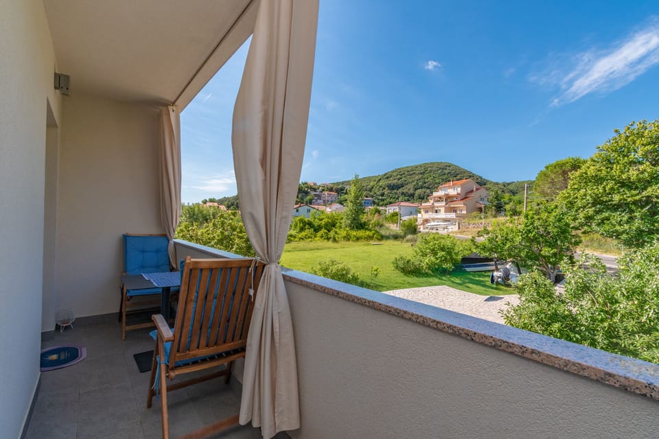 balcony-terrace