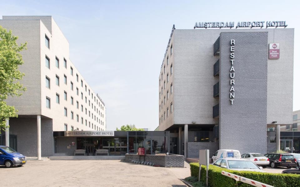 Best Western Plus Amsterdam Airport Hotel Hotel in South Holland (province)