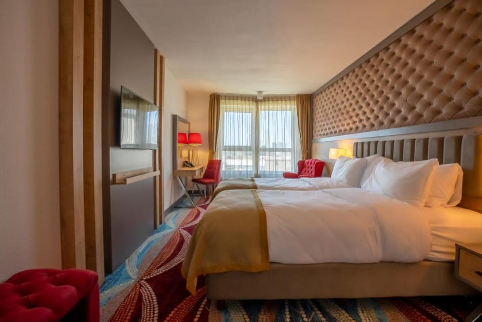 ART Hotel Rotterdam-Fully Renovated Hotel in Rotterdam