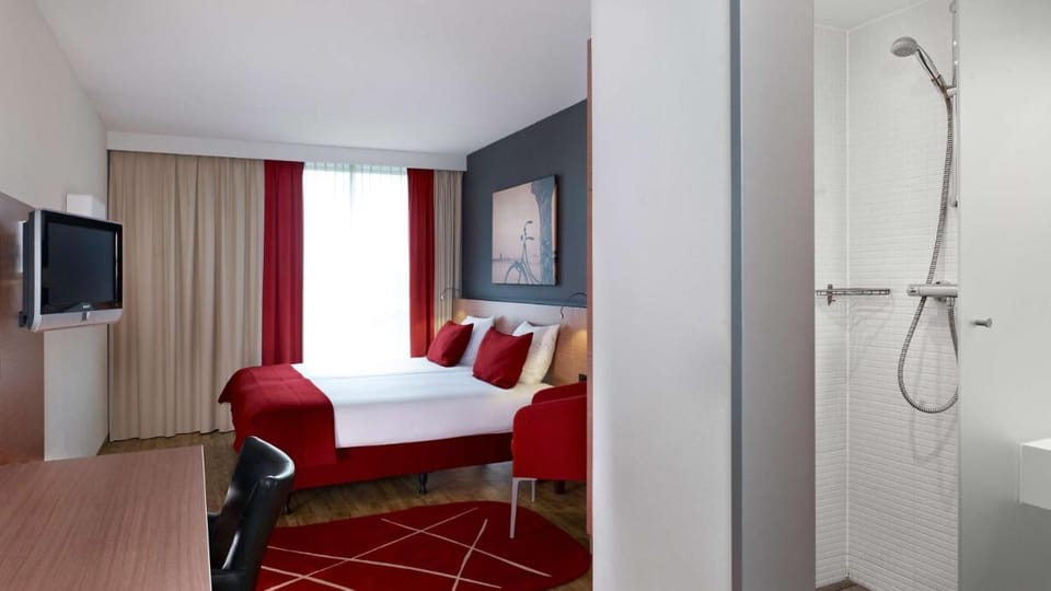 Park Plaza Amsterdam Airport Hotel in Amsterdam