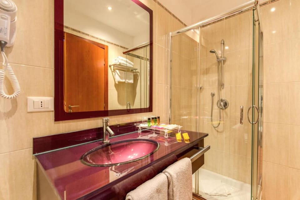 Augusta Lucilla Palace Hotel in Rome