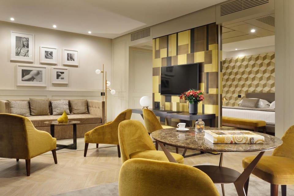 Margutta 54 Luxury Suites Bed and Breakfast in Rome