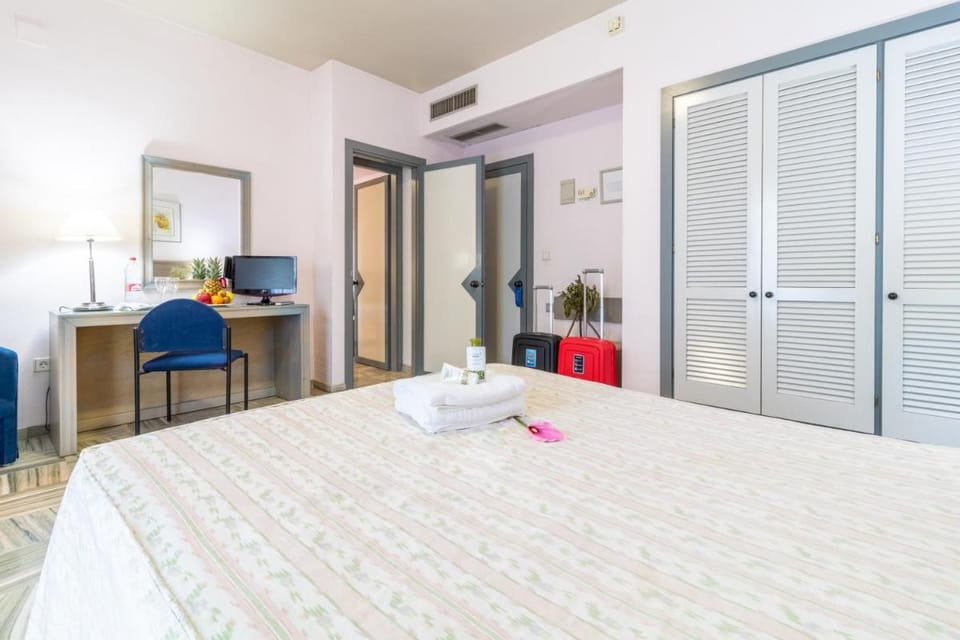 Hotel Abades Manzanil Hotel in Andalusia
