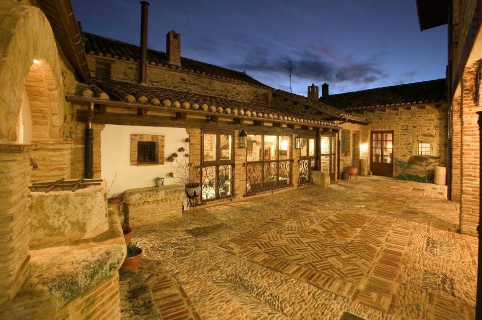 Hostería Camino Bed and Breakfast in Castile and León
