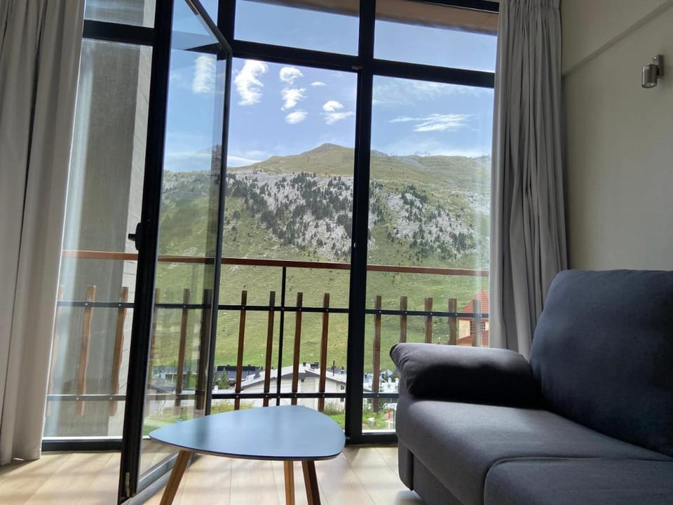 Hotel Edelweiss Candanchú Hotel in Aragon