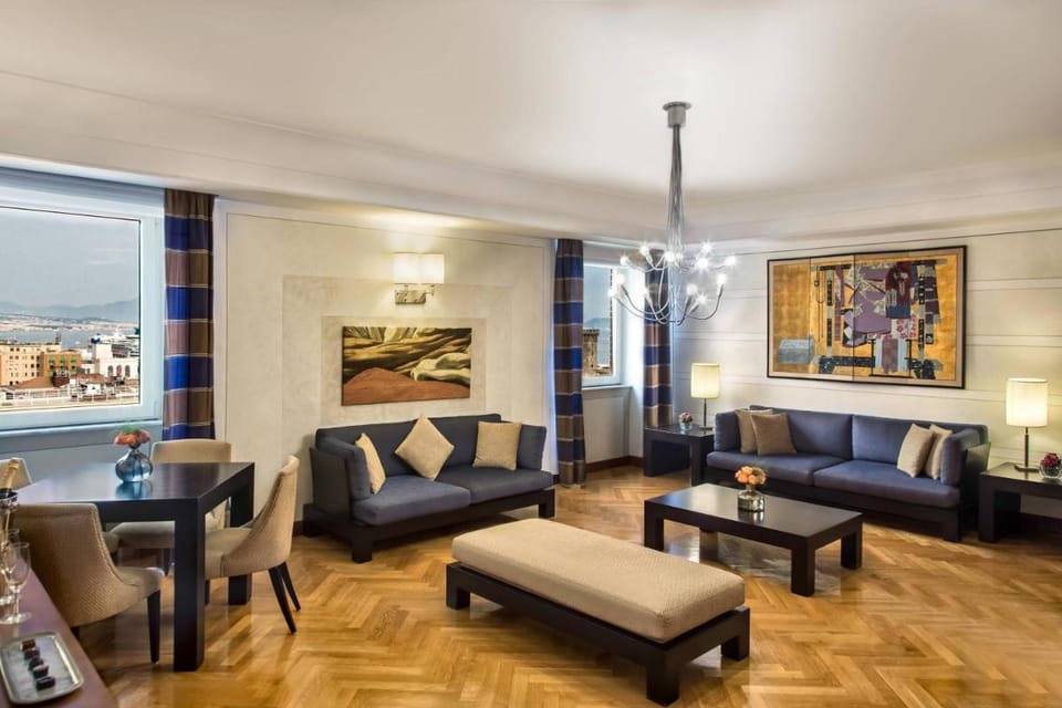 Renaissance by Marriott Naples Hotel Mediterraneo Hotel in Naples