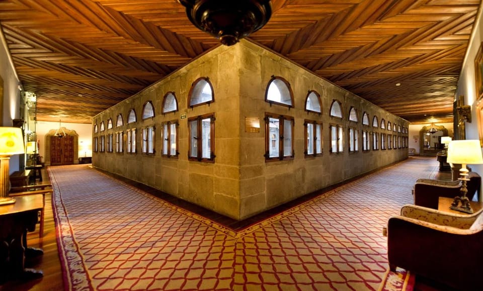 Parador de Santiago - Hostal Reis Catolicos Hotel in Santiago de Compostela
