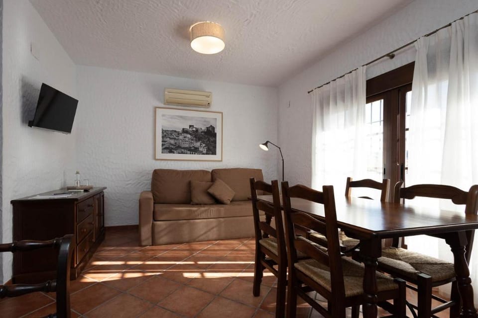 TUGASA Hotel La Posada Hotel in Sierra de Cádiz