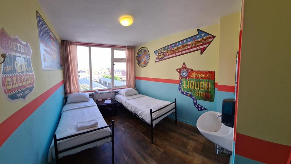 The Flying Pig Beach Hostel Age 18 to 40 Hostel in Noordwijk