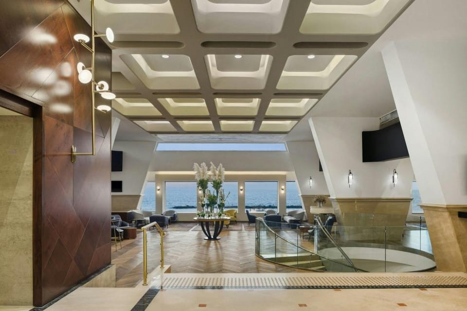 Renaissance by Marriott Tel Aviv Hotel Hotel in Tel Aviv-Yafo