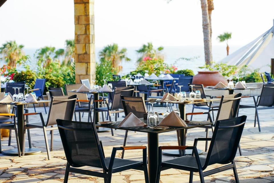 Coral Beach Hotel & Resort Cyprus Hotel in Peyia