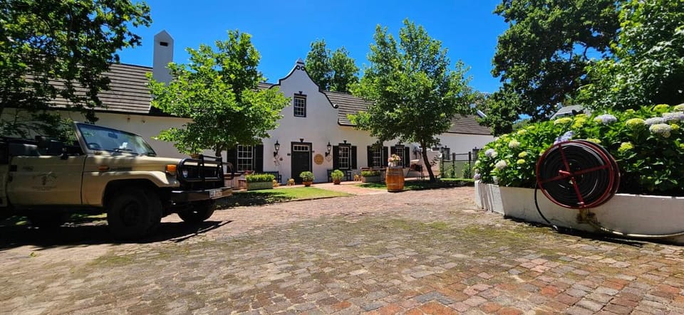 De Leeuwenhof Estate Bed and Breakfast in Western Cape
