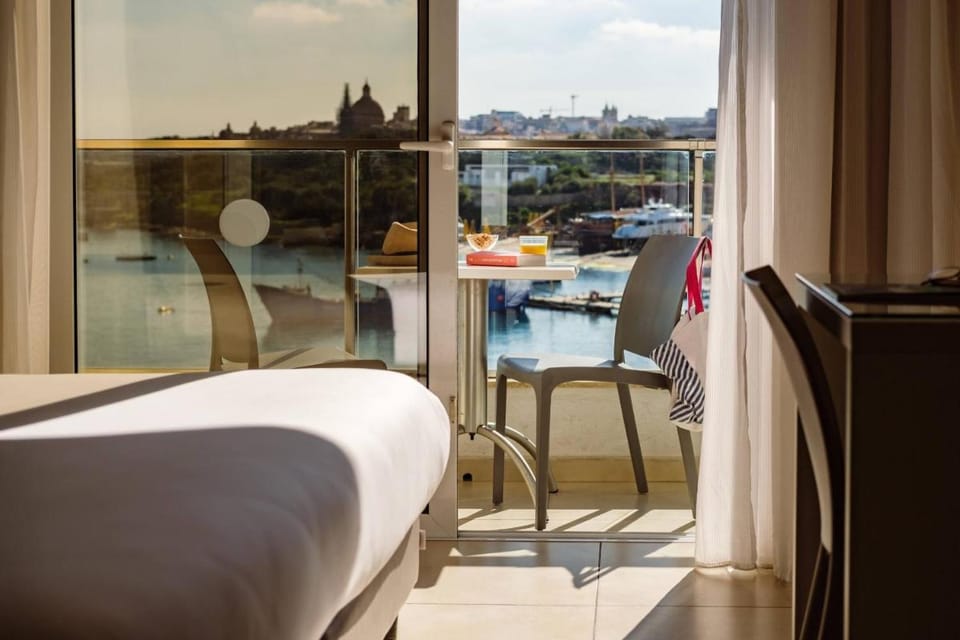 115 The Strand Hotel by NEU Collective Hotel in Sliema