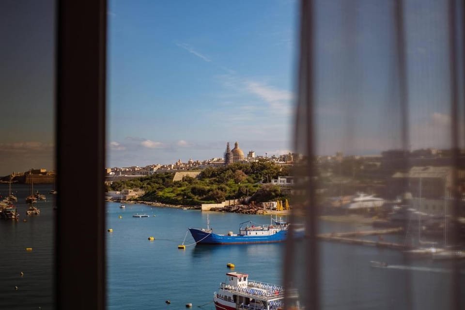 115 The Strand Hotel by NEU Collective Hotel in Sliema